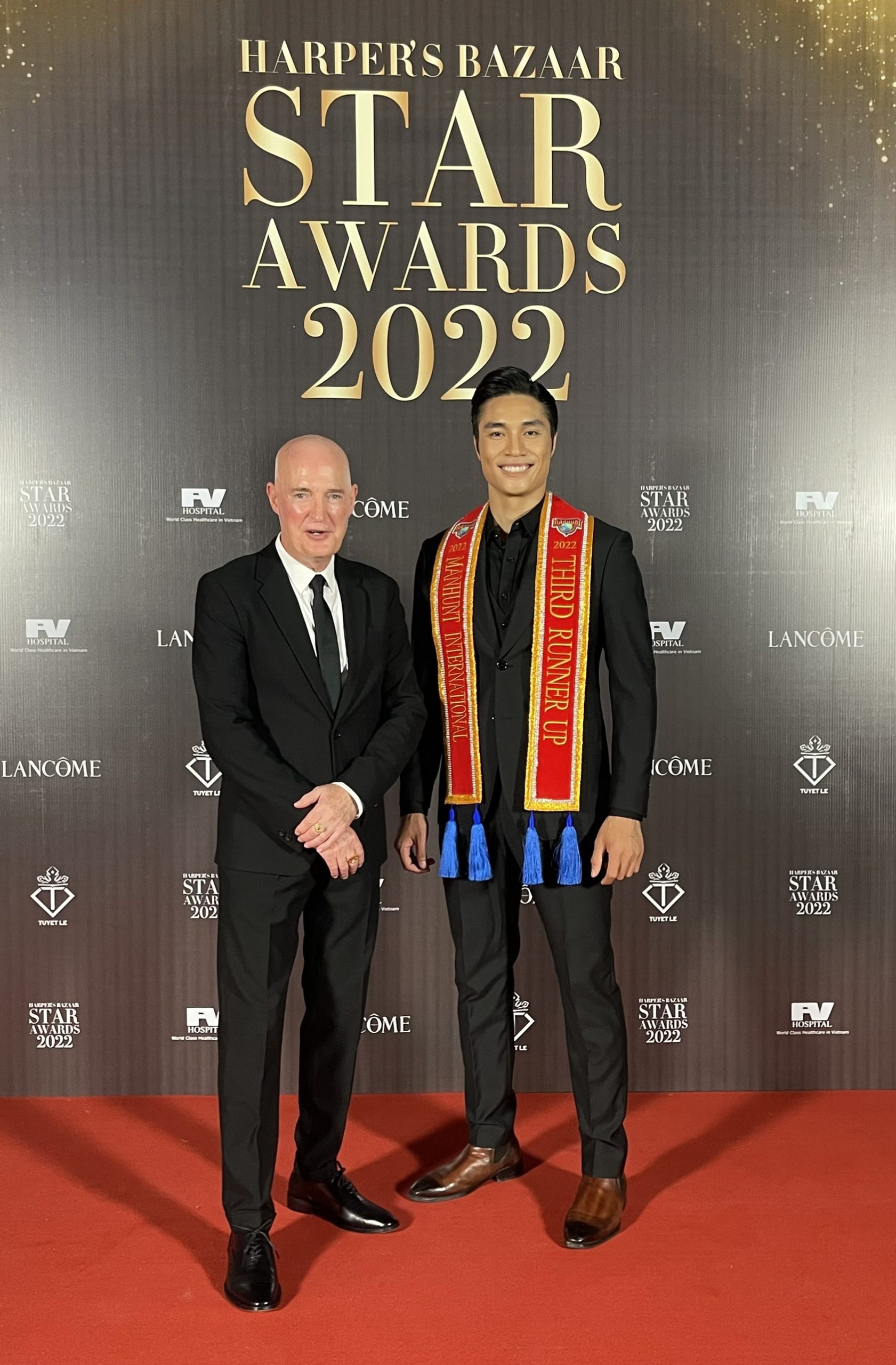 ABOUT US 1 z4528053187257 75c8c673994bd364b4f2fef5fe015b6a scaled