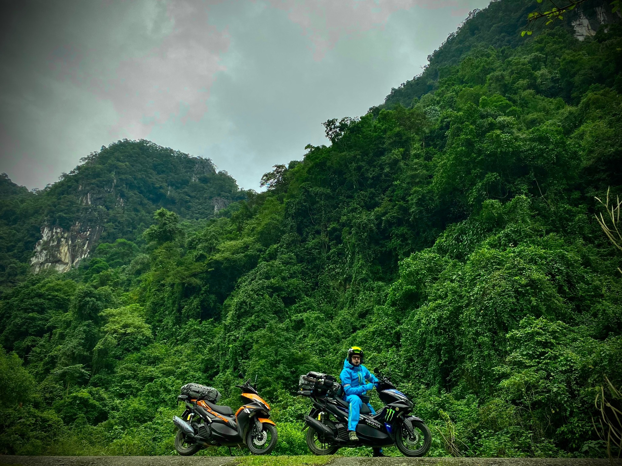 WHAT BIKE IS RECOMMENDED FOR TRAVELLING IN VIETNAM? 2 z5065149303672 1ffe3605e500c2c81b3917afa8ef1659